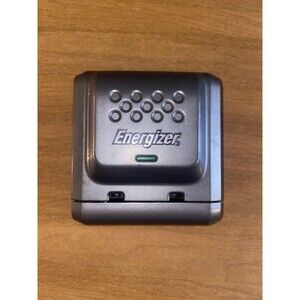 Energizer 9700297 CHDC Ni-MH Wall Plug Rechargeable AA Battery Charger
